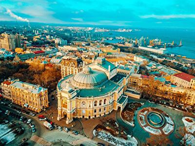 Одеса, Малиновского Маршала вул., 43