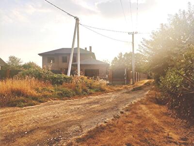 Київська обл., Броварський район, с. Княжичі, Ялинкова вул.