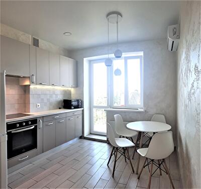 Одесса, Костанди ул., 203