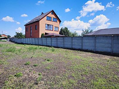 Киевская обл., Броварской район, с. Погребы, Центральная