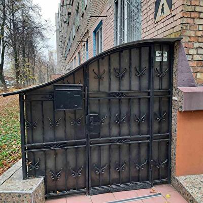 Київ, Дегтярівська вул., 11В