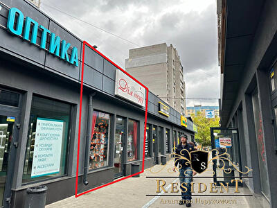 Днепр, Парусный пер., 16Б