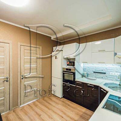 Соборности просп., 17 К2