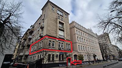 Киев, Институтская ул., 19В