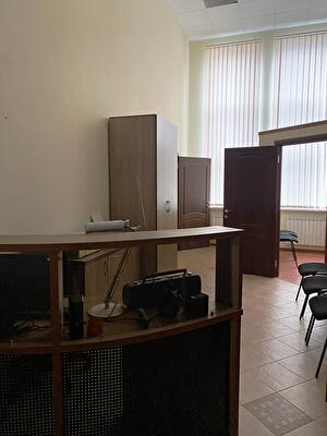 Кадетський Гай вул., 6