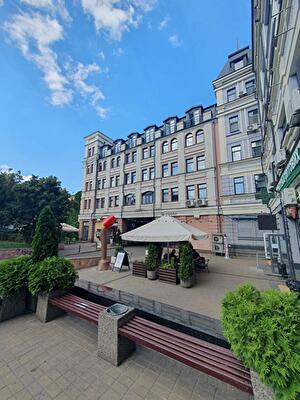 Киев, Спасская ул.