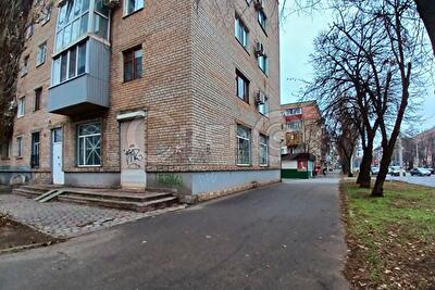Днепропетровская обл., Криворожский район, г. Кривой рог, Петра Калнышевского ул.