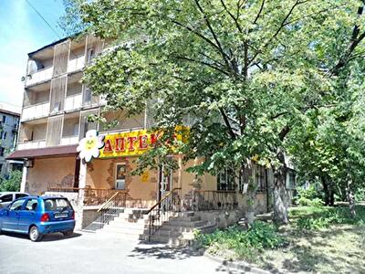Київ, Тампере вул., 11А