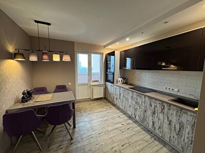 Ломоносова вул., 36А