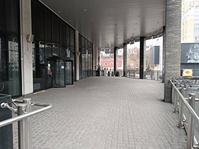 Київ, Митрополита Василя Липковського вул., 1А