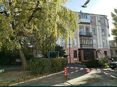 Київ, Січових Стрільців вул., 5В