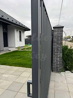 Учительська вул., Бортницька, 56