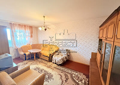 Киев, Петра Панча ул., 1
