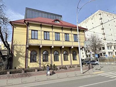 Киев, Генерала Алмазова ул., 12