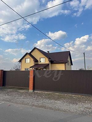 Бориспольский район, с. Иванков, Лесі Українки, 25