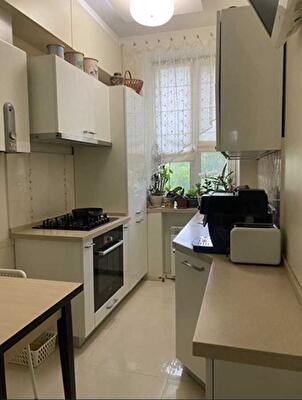Киев, Юрковская ул., 36/10