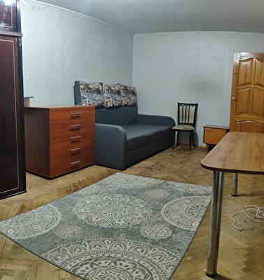 Киев, Милютенко ул., 11
