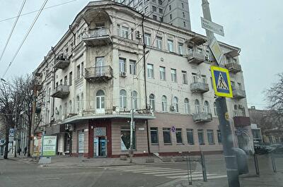 Дмитрия Яворницкого просп.