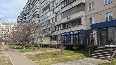 Киев, Михаила Донца ул., Драгоманова, 11