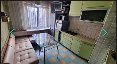 Дніпро, Героїв просп., 30