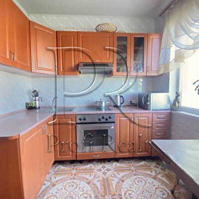 Киев, Свободы просп., 24Б