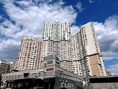 Киев, Срибнокильская ул., 1