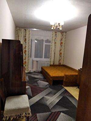 Київ, Науки просп., 15