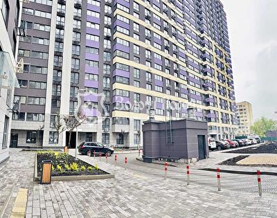 Киев, Воздухофлотский просп., 56б