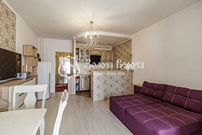 Киев, Клавдиевская ул., 40Г