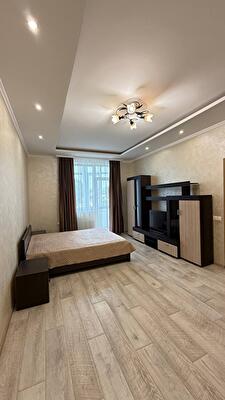 Ровно, Квитки-Основьяненко ул., 8Б