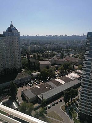 Київ, Євгена Сверстюка вул., 6Г