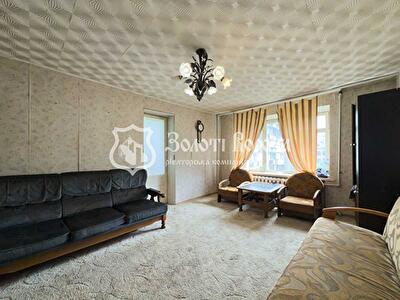 Київ, Кирилівська вул., 99/1 К1