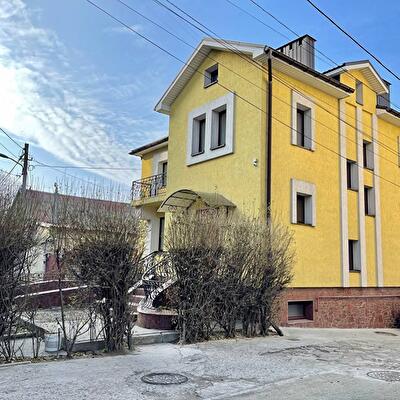Владимира Моссаковского ул.