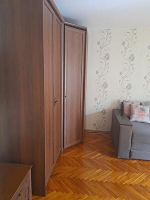 Киев, Леси Украинки бул., 12