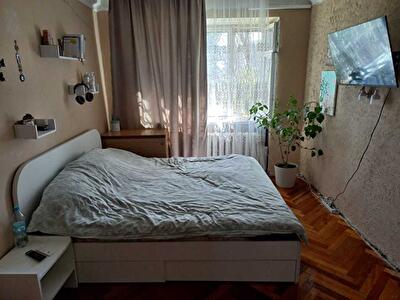 Київ, Ентузіастів вул.