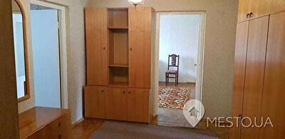Киев, Героев Днепра ул., 9
