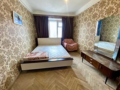 Киев, Леси Украинки бул., 24Б