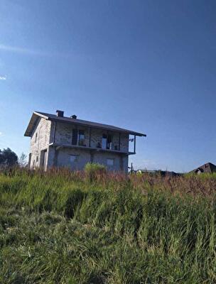 Вышгородский район, пгт Дымер, Незалежности