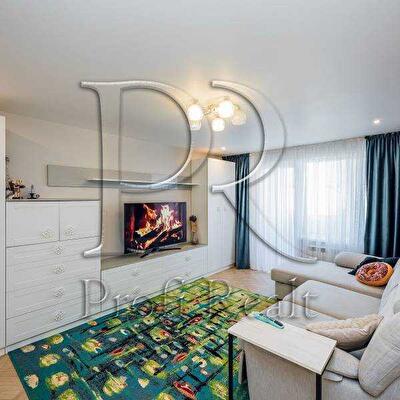 Архитектора Вербицкого ул., 8