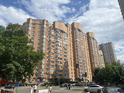Срибнокильская ул., 24