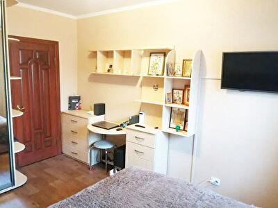 Героев Крут ул.