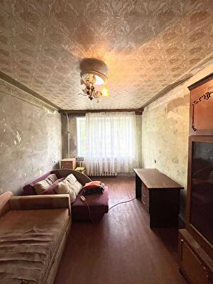 Киевская обл., Бучанский район, г. Ирпень, Мира ул., 6