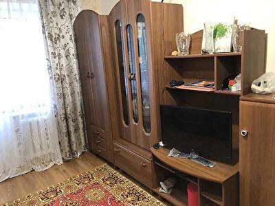 Соборности просп., 18