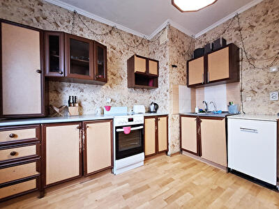 Киев, Елены Пчилки ул., 4
