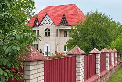 Васильківський район, смт Гребінки, 8 Березня, 7