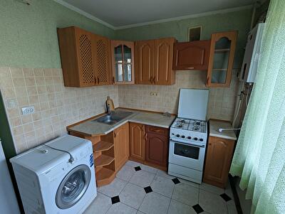 Киевская обл., Бучанский район, г. Ирпень, Антонова ул., 8А