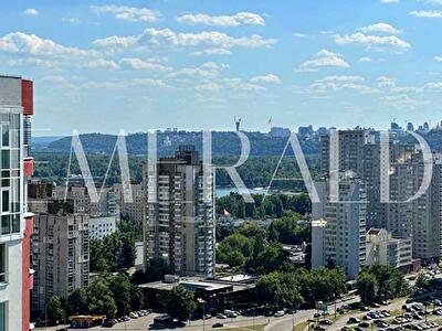 Київ, Каховська вул., 62