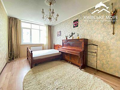 Киев, Воскресенская ул., 14Е