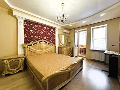 Київ, Михайла Донця вул., Ломоносова, 54а