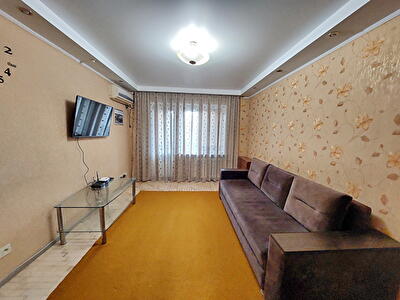 Запорожье, Победы ул., 71